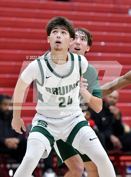 Thumbnail 2 in Garces Memorial vs. St. Patrick-St. Vincent (Fr. Barry Christmas Classic) photogallery.