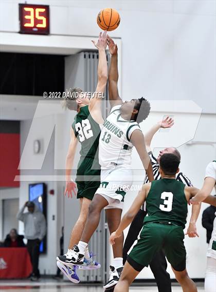 Thumbnail 1 in Garces Memorial vs. St. Patrick-St. Vincent (Fr. Barry Christmas Classic) photogallery.