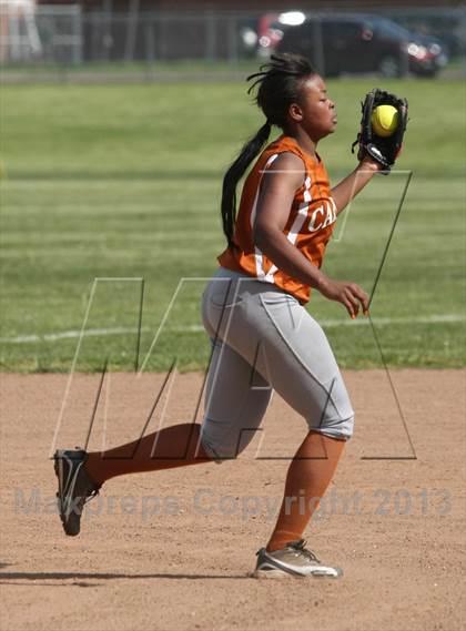 Thumbnail 1 in Vinal RVT vs. Capital Prep photogallery.