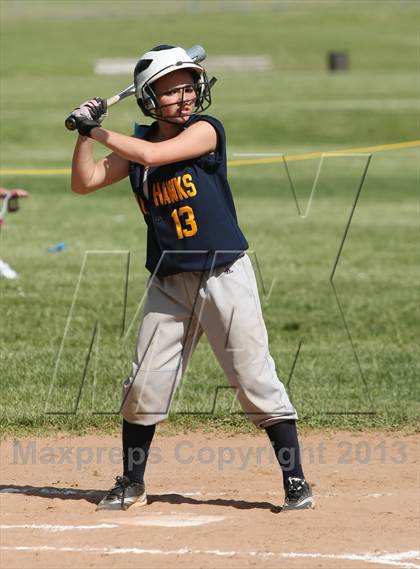 Thumbnail 3 in Vinal RVT vs. Capital Prep photogallery.