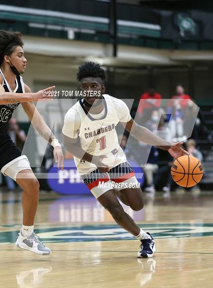 Thumbnail 1 in Carmel Christian vs. Providence Day photogallery.