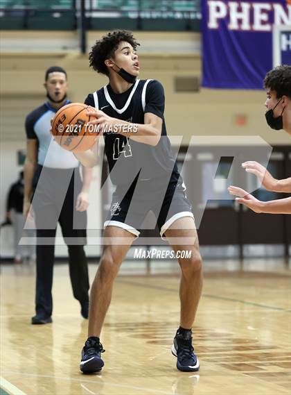 Thumbnail 2 in Carmel Christian vs. Providence Day photogallery.