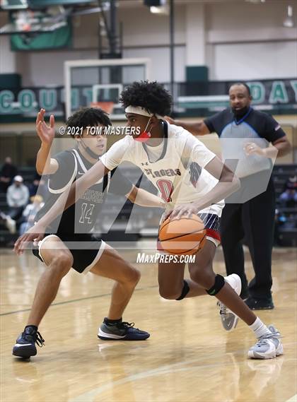 Thumbnail 3 in Carmel Christian vs. Providence Day photogallery.