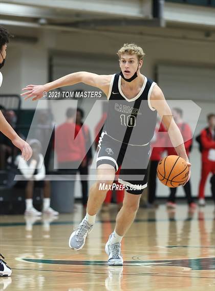 Thumbnail 1 in Carmel Christian vs. Providence Day photogallery.