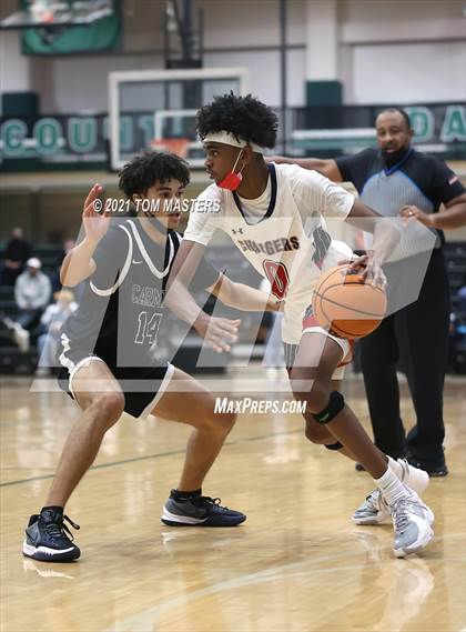 Thumbnail 2 in Carmel Christian vs. Providence Day photogallery.