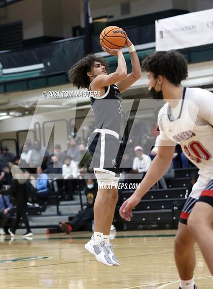 Thumbnail 1 in Carmel Christian vs. Providence Day photogallery.