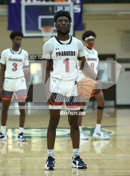 Thumbnail 2 in Carmel Christian vs. Providence Day photogallery.