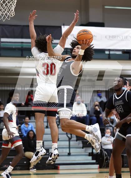 Thumbnail 3 in Carmel Christian vs. Providence Day photogallery.