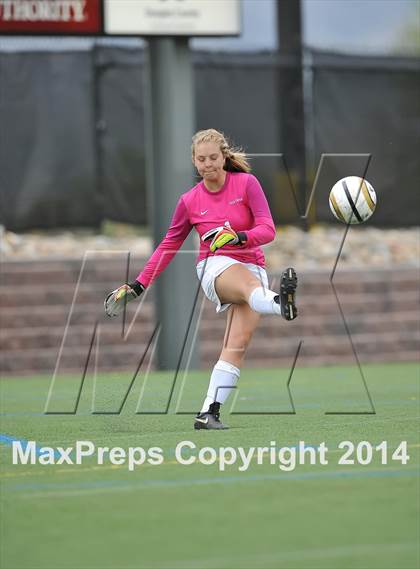Thumbnail 3 in Rock Canyon vs. Prairie View (CHSAA 5A 1st Round) photogallery.
