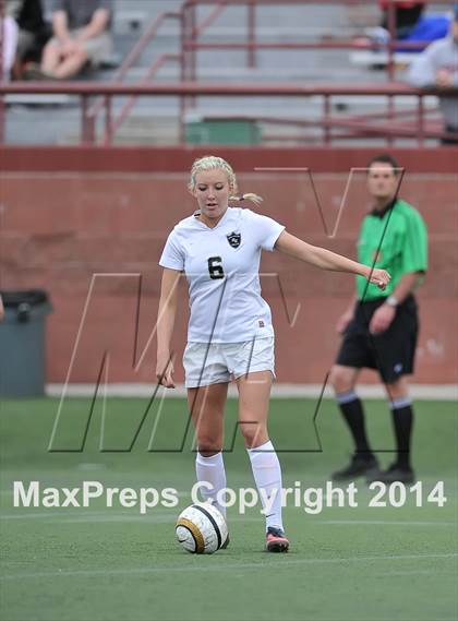 Thumbnail 3 in Rock Canyon vs. Prairie View (CHSAA 5A 1st Round) photogallery.