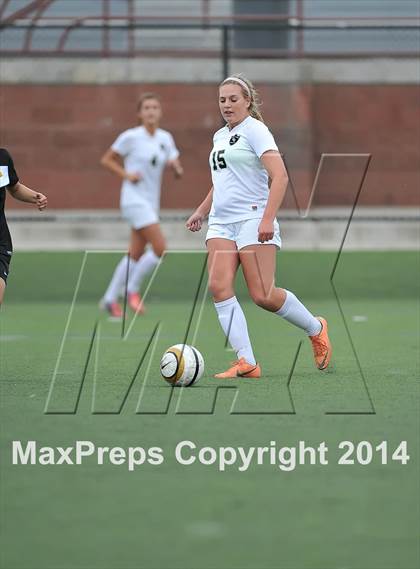 Thumbnail 2 in Rock Canyon vs. Prairie View (CHSAA 5A 1st Round) photogallery.