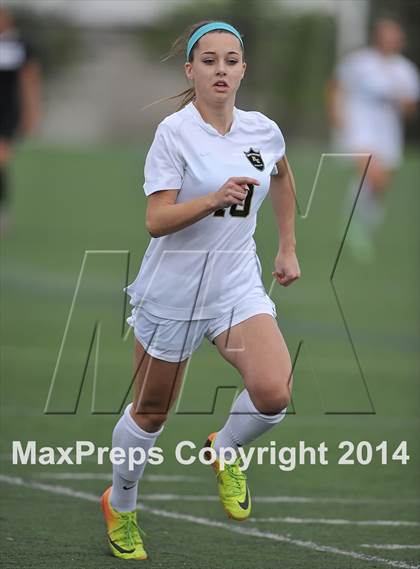 Thumbnail 3 in Rock Canyon vs. Prairie View (CHSAA 5A 1st Round) photogallery.
