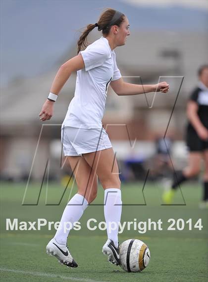 Thumbnail 1 in Rock Canyon vs. Prairie View (CHSAA 5A 1st Round) photogallery.