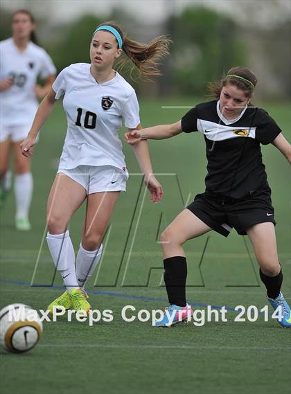 Thumbnail 1 in Rock Canyon vs. Prairie View (CHSAA 5A 1st Round) photogallery.