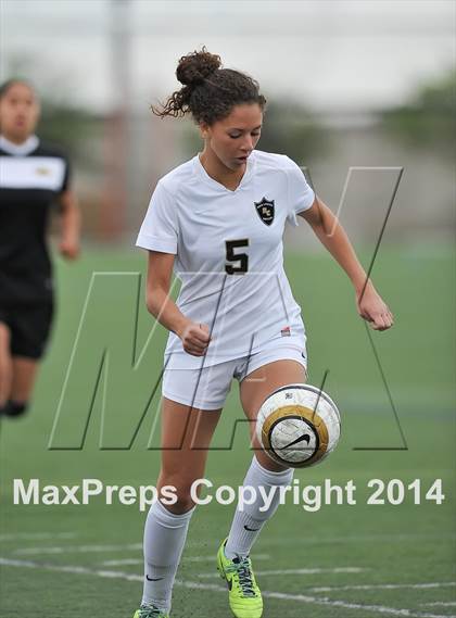 Thumbnail 3 in Rock Canyon vs. Prairie View (CHSAA 5A 1st Round) photogallery.