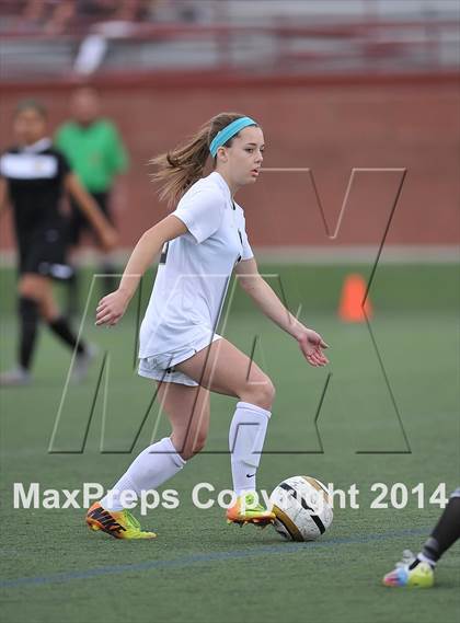 Thumbnail 1 in Rock Canyon vs. Prairie View (CHSAA 5A 1st Round) photogallery.