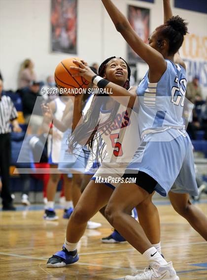 Thumbnail 1 in Calera @ Chilton County photogallery.