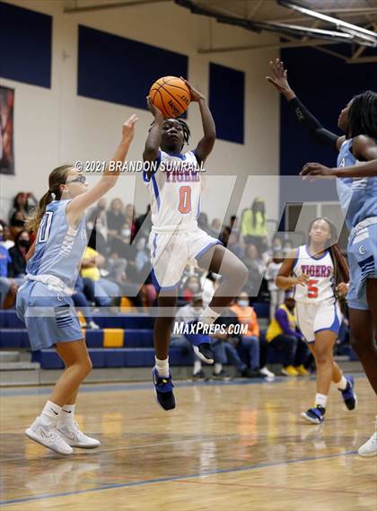 Thumbnail 2 in Calera @ Chilton County photogallery.