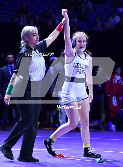 Thumbnail 1 in UIL 6A State Championships 120 lb - 138 lb Finals photogallery.