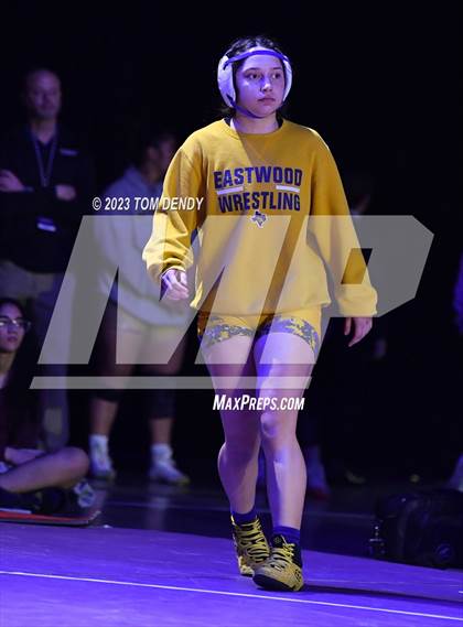 Thumbnail 3 in UIL 6A State Championships 120 lb - 138 lb Finals photogallery.