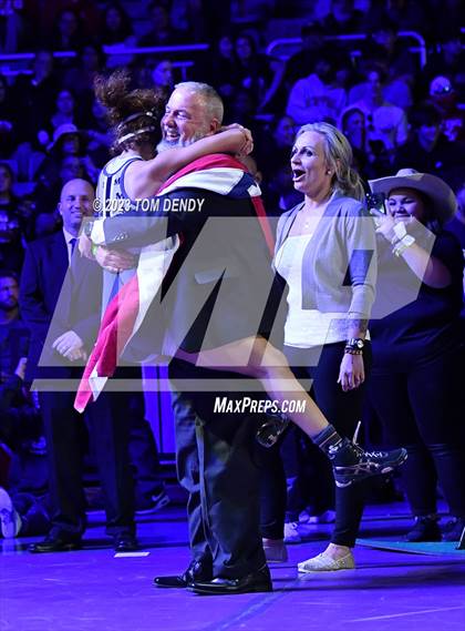Thumbnail 2 in UIL 6A State Championships 120 lb - 138 lb Finals photogallery.