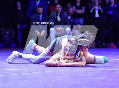 Thumbnail 2 in UIL 6A State Championships 120 lb - 138 lb Finals photogallery.