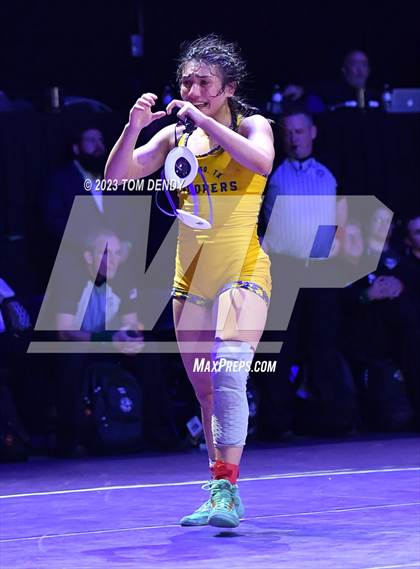 Thumbnail 3 in UIL 6A State Championships 120 lb - 138 lb Finals photogallery.