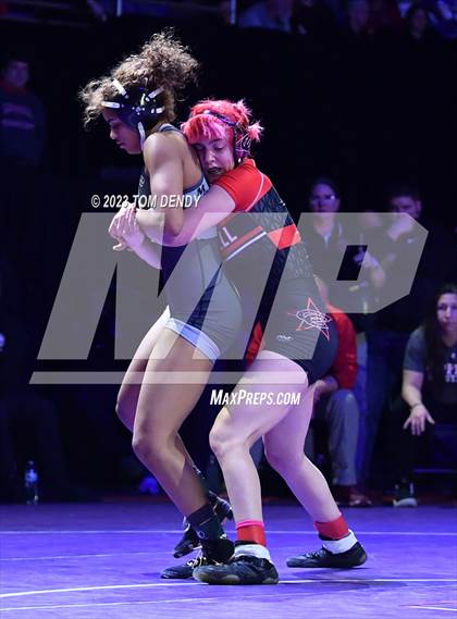 Thumbnail 2 in UIL 6A State Championships 120 lb - 138 lb Finals photogallery.
