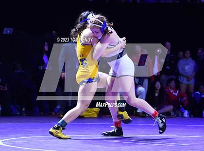 Thumbnail 2 in UIL 6A State Championships 120 lb - 138 lb Finals photogallery.