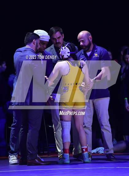 Thumbnail 1 in UIL 6A State Championships 120 lb - 138 lb Finals photogallery.