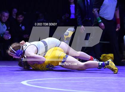 Thumbnail 1 in UIL 6A State Championships 120 lb - 138 lb Finals photogallery.