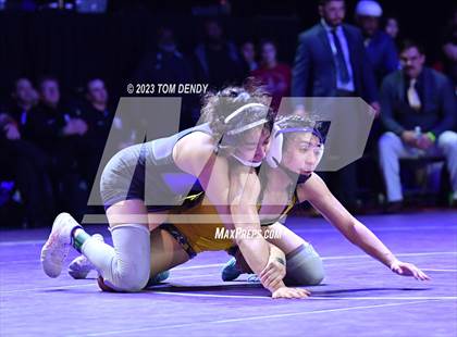 Thumbnail 1 in UIL 6A State Championships 120 lb - 138 lb Finals photogallery.