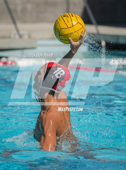 Thumbnail 3 in Murrieta Valley @ Servite (Scrimmage) photogallery.
