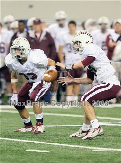 Thumbnail 1 in Plano vs. Trinity (Texas 5A Region I Playoffs) photogallery.