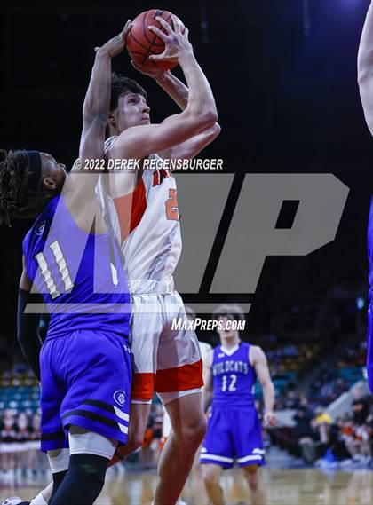 Thumbnail 2 in Lewis-Palmer vs Pueblo Central (CHSAA 4A Final 4) photogallery.