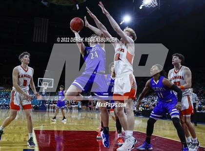 Thumbnail 2 in Lewis-Palmer vs Pueblo Central (CHSAA 4A Final 4) photogallery.