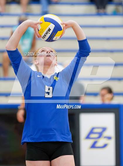 Thumbnail 1 in Leo @ Fort Wayne Blackhawk Christian photogallery.
