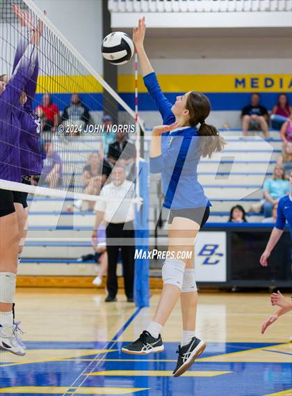 Thumbnail 2 in Leo @ Fort Wayne Blackhawk Christian photogallery.