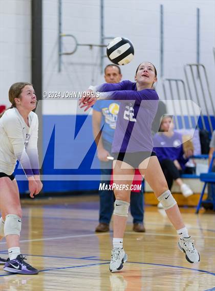 Thumbnail 3 in Leo @ Fort Wayne Blackhawk Christian photogallery.