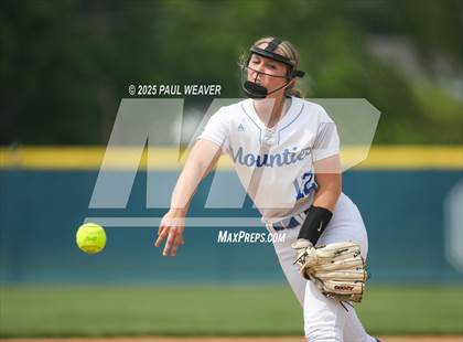 Thumbnail 3 in South Williamsport vs. Williams Valley (PIAA Class 2A Semifinal) photogallery.