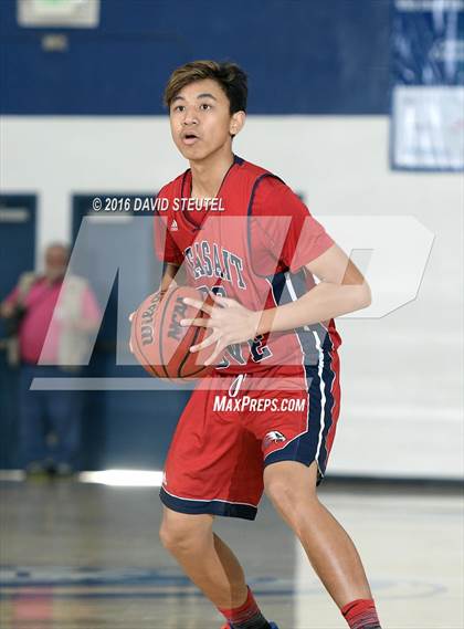 Thumbnail 2 in Pleasant Grove vs. Weston Ranch (St. Hope Elite Classic) photogallery.