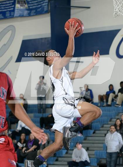 Thumbnail 3 in Pleasant Grove vs. Weston Ranch (St. Hope Elite Classic) photogallery.