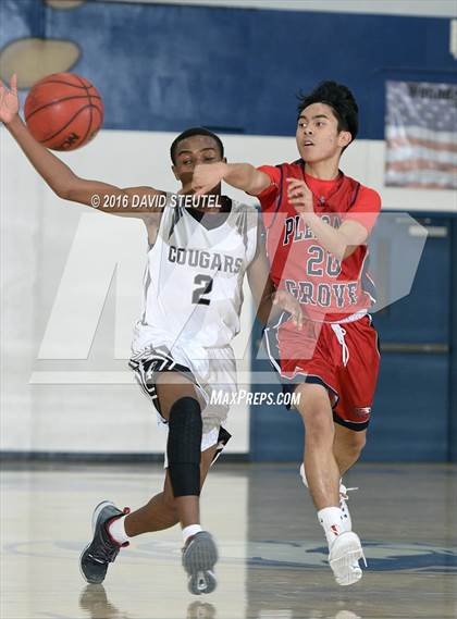 Thumbnail 2 in Pleasant Grove vs. Weston Ranch (St. Hope Elite Classic) photogallery.