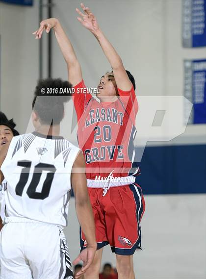 Thumbnail 2 in Pleasant Grove vs. Weston Ranch (St. Hope Elite Classic) photogallery.