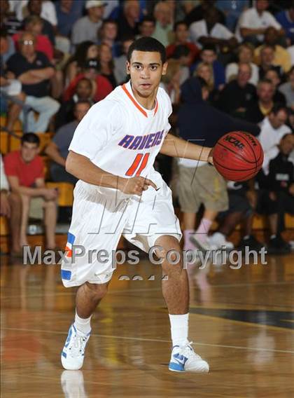 Thumbnail 2 in St. Raymonds vs. Montverde Academy (City of Palms Classic) photogallery.