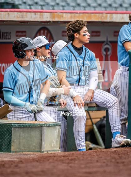 Thumbnail 2 in Fullerton vs. Villa Park photogallery.