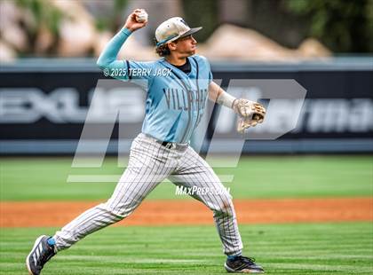 Thumbnail 2 in Fullerton vs. Villa Park photogallery.