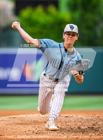 Thumbnail 1 in Fullerton vs. Villa Park photogallery.