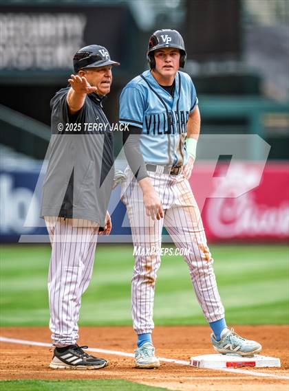 Thumbnail 1 in Fullerton vs. Villa Park photogallery.