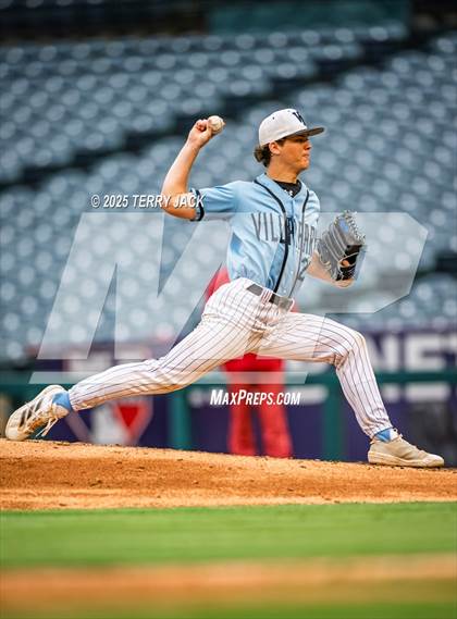 Thumbnail 2 in Fullerton vs. Villa Park photogallery.